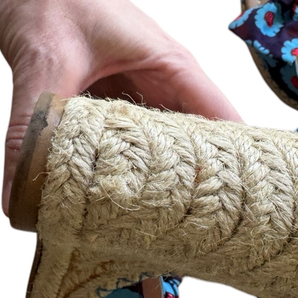 Kate Spade New York | Jane Floral Wedge Espadrille Sandal | 9 - Picture 10 of 11